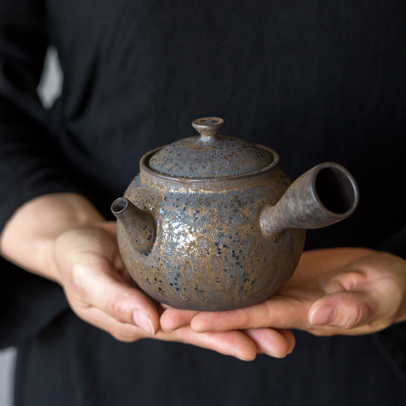Théière japonaise en grès