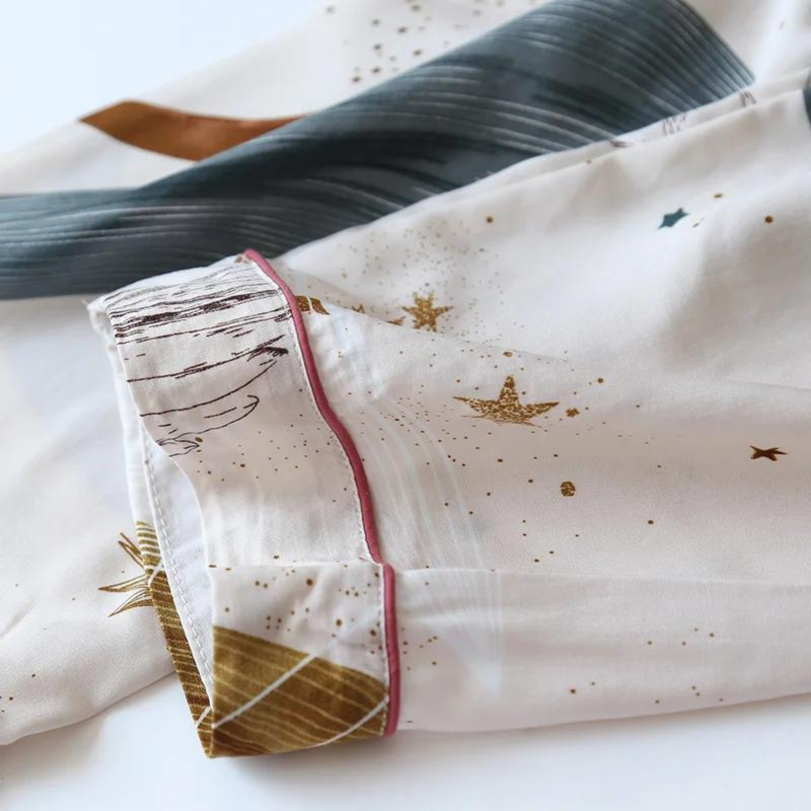 Pyjama Japonais en Satin pour Femme