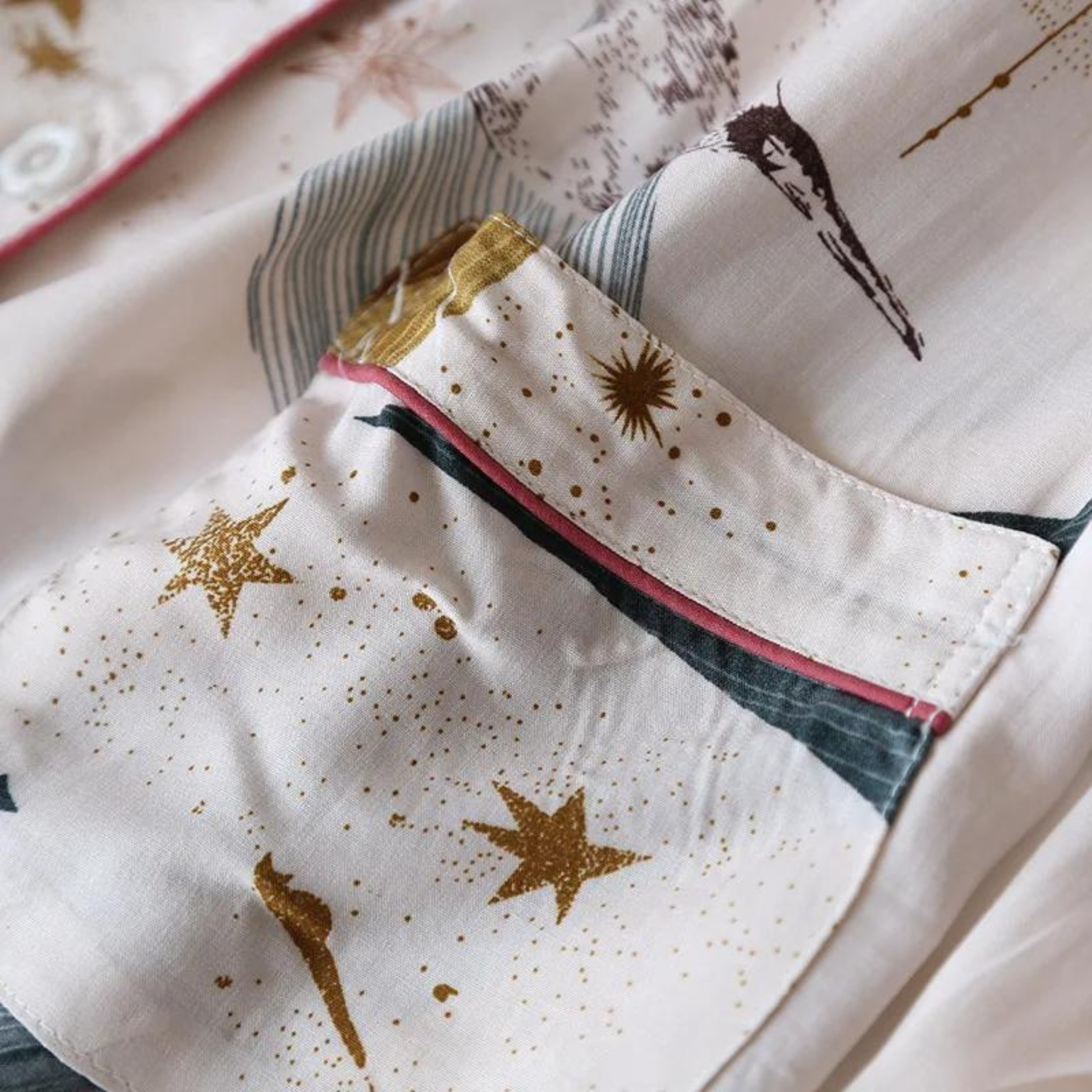 Pyjama Japonais en Satin pour Femme